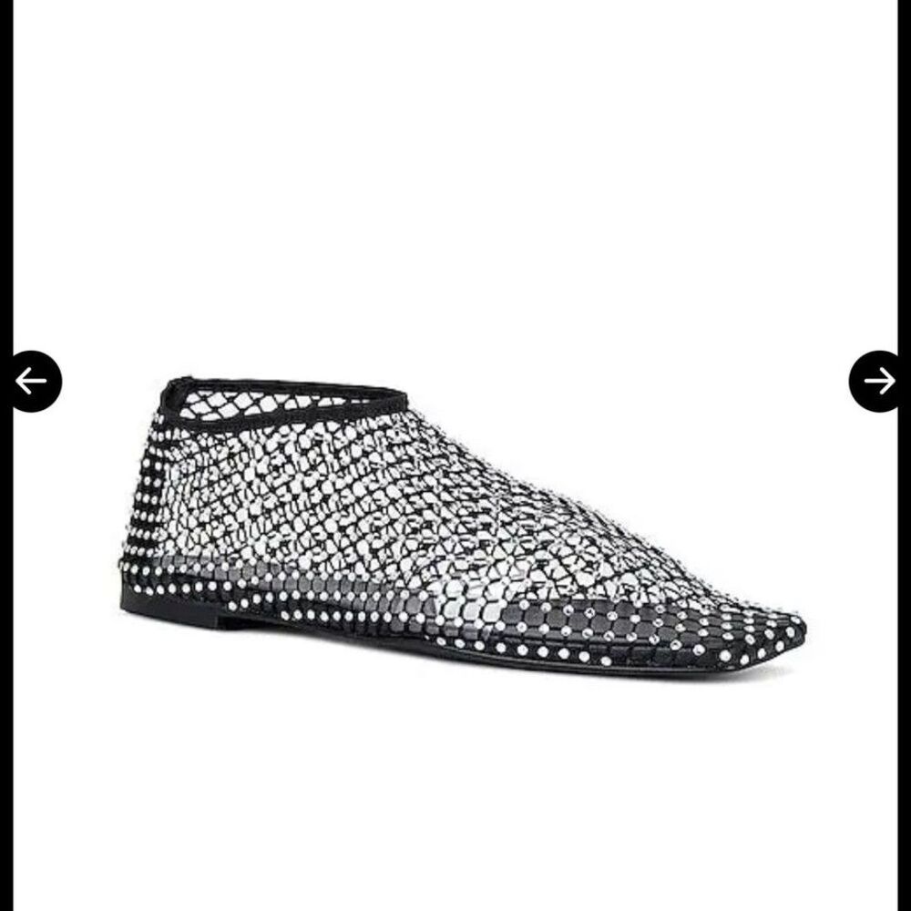 RAYE Colette Flat in Black